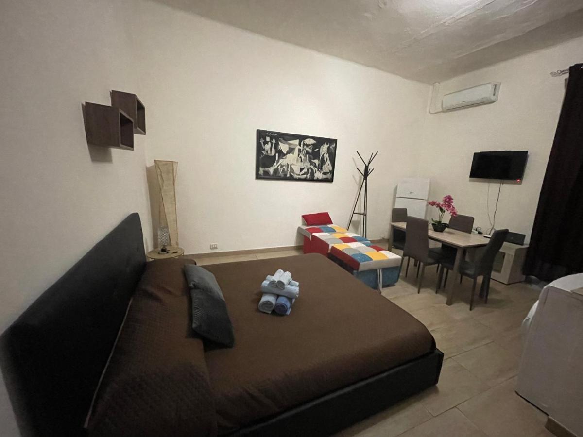 Civico 10 Apartment Сасари Екстериор снимка